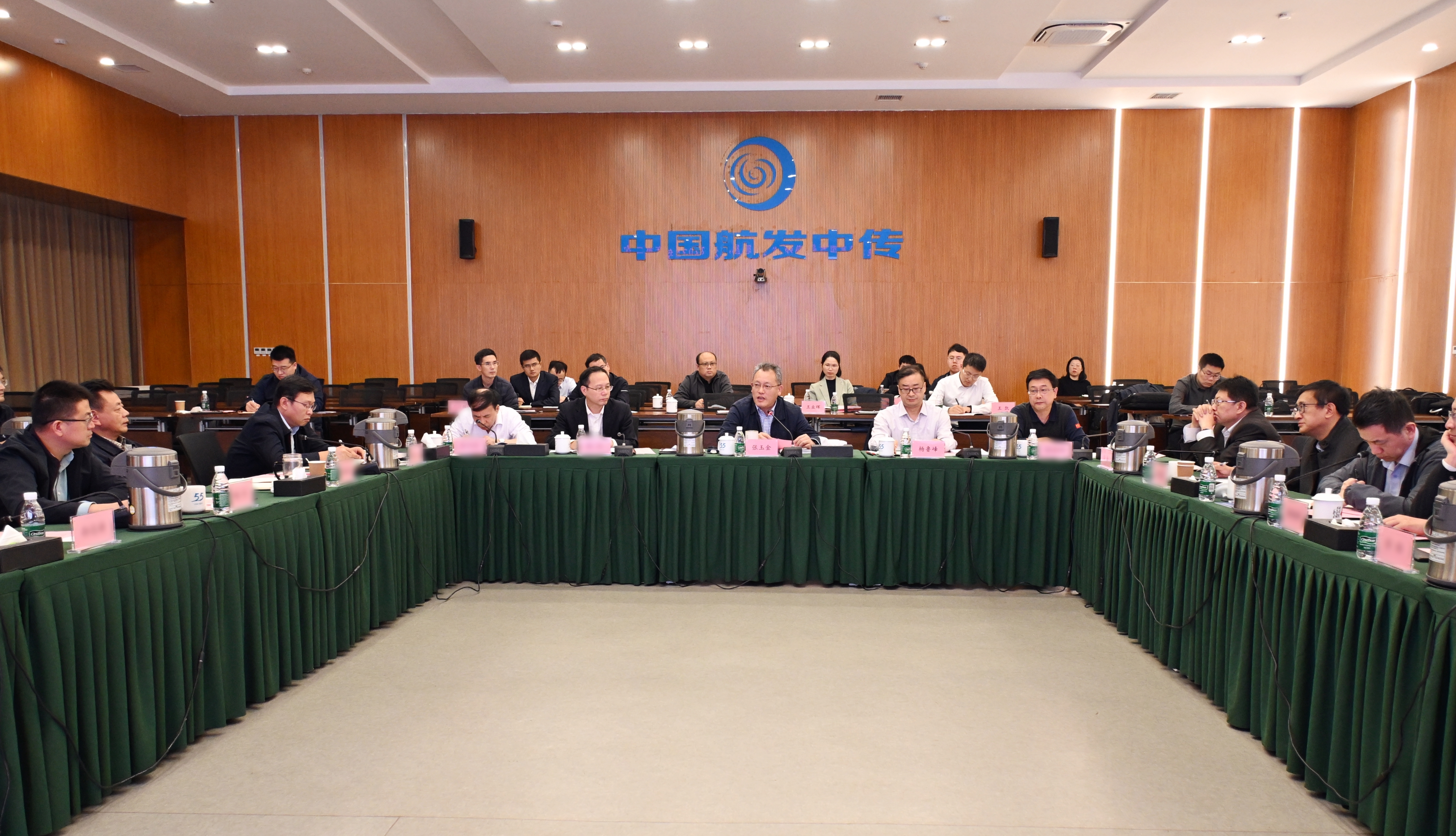 如何做一名胜任的型号总师？丨黄色网站
举办型号总师“茶思屋”第二期交流活动